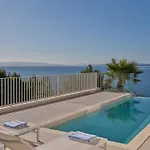 Willa A'more - Seafront Retreat Trogir