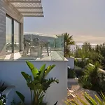 A'more - Seafront Retreat Willa