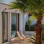 Willa A'more - Seafront Retreat *