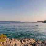 A'more - Seafront Retreat * Trogir