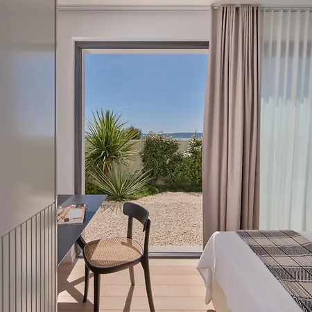 A'more - Seafront Retreat *